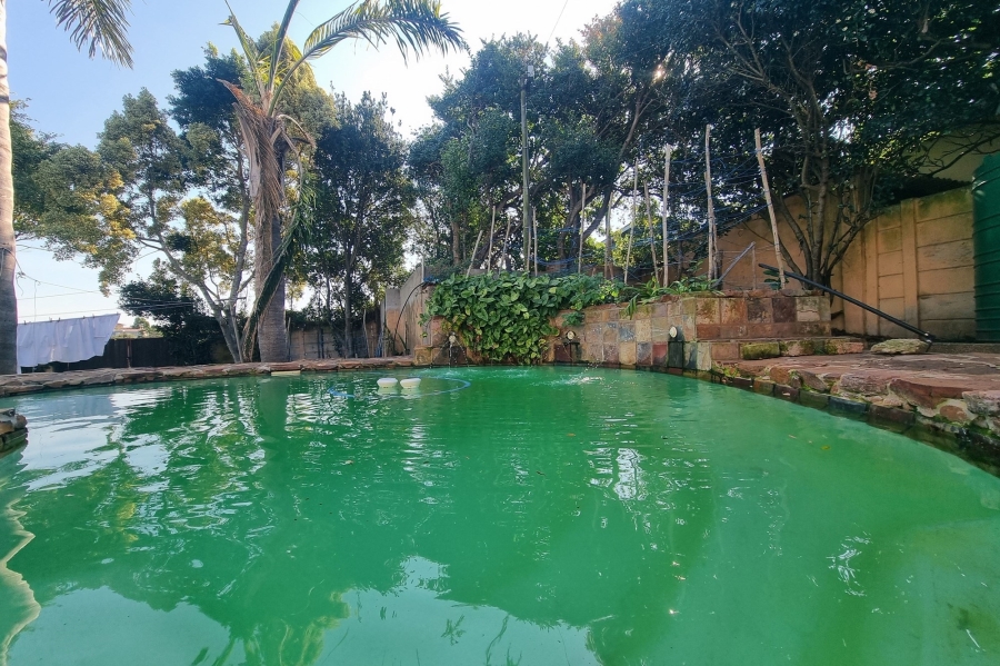 5 Bedroom Property for Sale in Humansdorp Eastern Cape